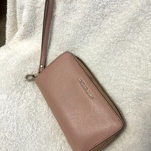 Rose Gold Micheal Kors Wallet